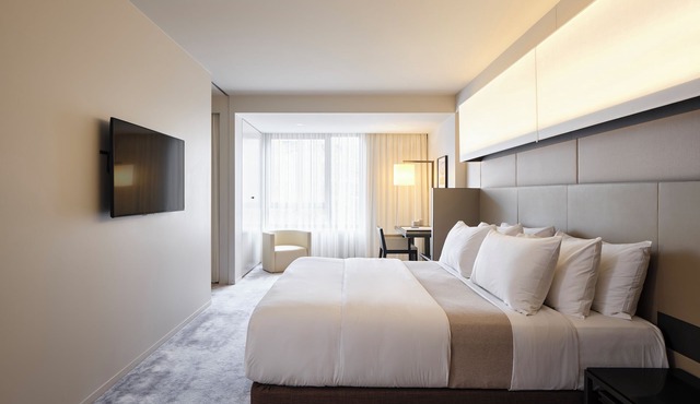 Hotel Realm in Barton