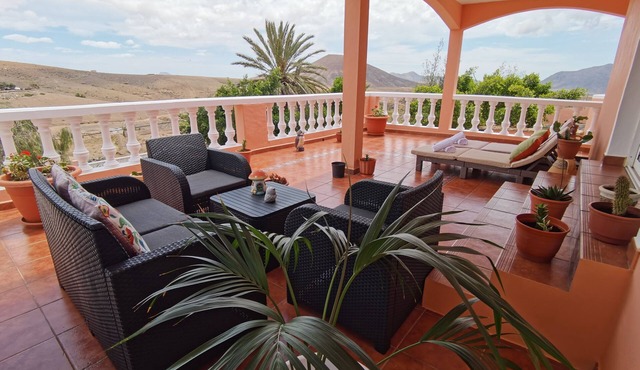 HOUSE "LA GUALJAMA"