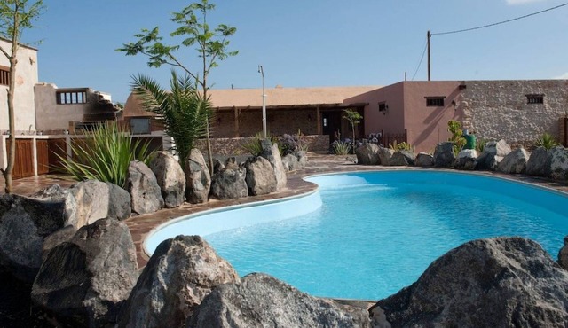 Kanarisches Haus mit privatem Pool und Garten by Interhome