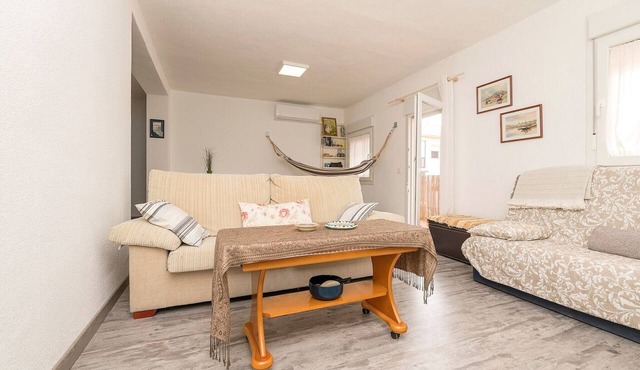 La IsleÑa - Apartment In San Fernando. Free Wifi