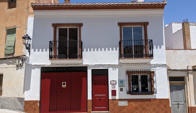 Large 6-bedroom vacation home near the coast, Granada and SierraNevada