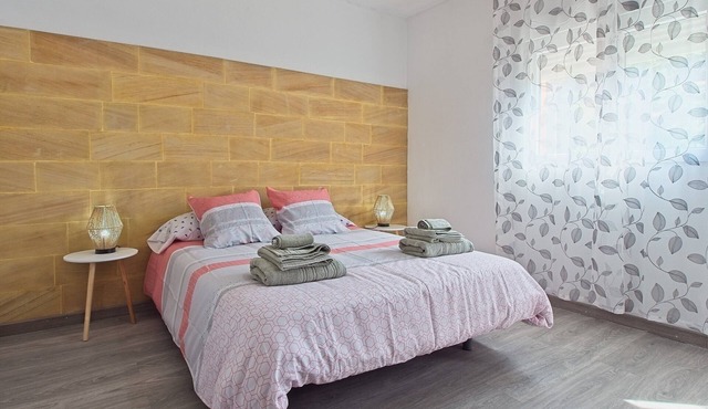 Leopoldo II Apartment with Mountain Views, Shared Pool and Wi-Fi
