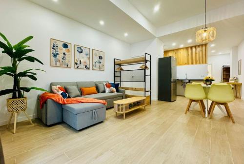 LOFT 1 - Space & Conform Close To Center in Valencia