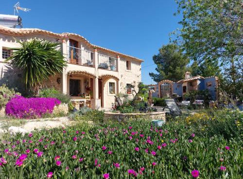 Los Cuatro Vientos B&B