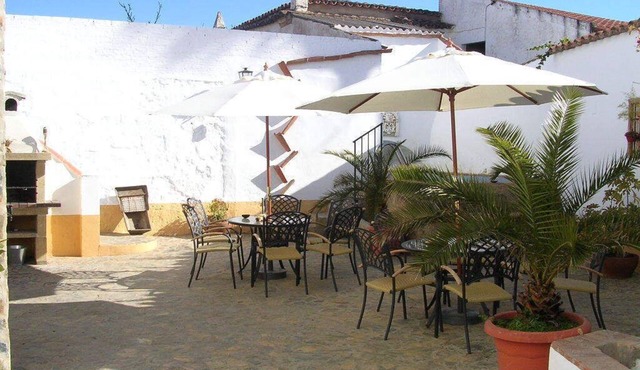 Los Gaitanes Rural House