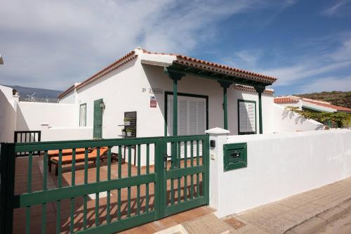 Luma Abades in Arico