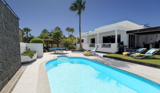 Luxury Puerto Calero Villa | Casa Nublo | 3 Bedrooms & Private Pool