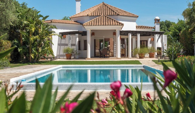"Luxury Villa Malva" with Pool, Wi-Fi, Terrace and Garden