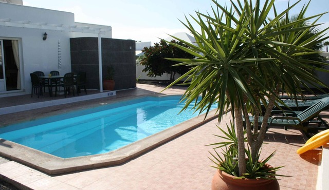 Luxury Villa With Private Pool, Sea and Mountain Views