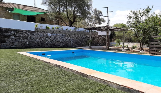 Maestro Herrador Rural Housing