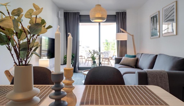 Marinsa Beach, 1 bedroom with seaview