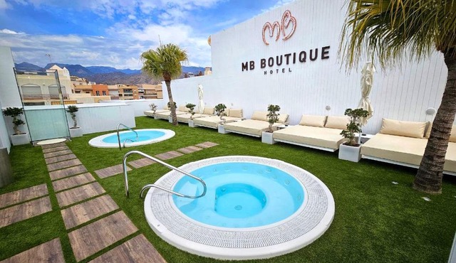 MB Boutique Hotel - Adults Recommended