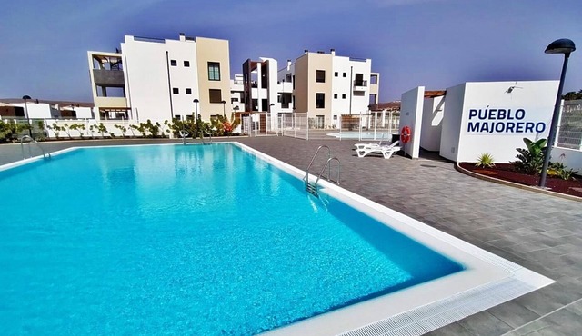 Modern and cozy apt 300 meters from the beach