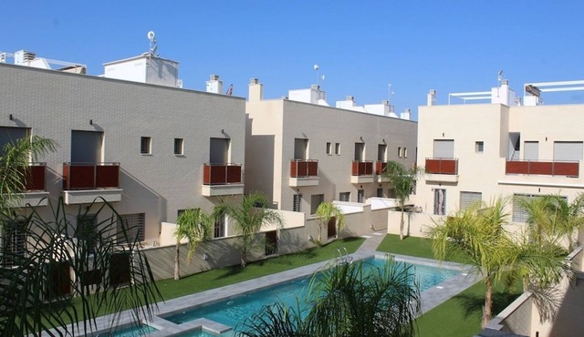 Modern New Built 2 Bedroom Apartment in the beach town of Torre de la Horadada