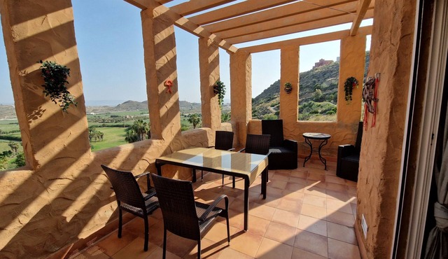 Mojacar Hilltop - Newly renovated apartment, located 1 km from the beach.