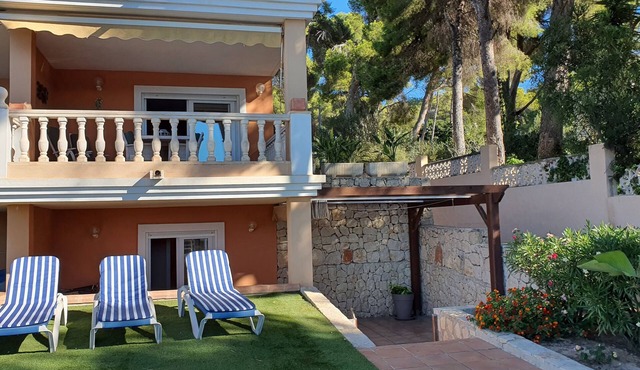 Moraira, beachfront area, unbeatable.