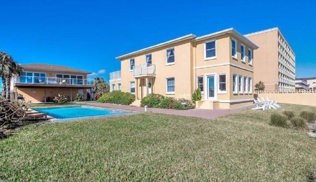 On the Beach Retreat, Pool, Jacuzzi, “where memories are made that last forever” in Ormond Beach