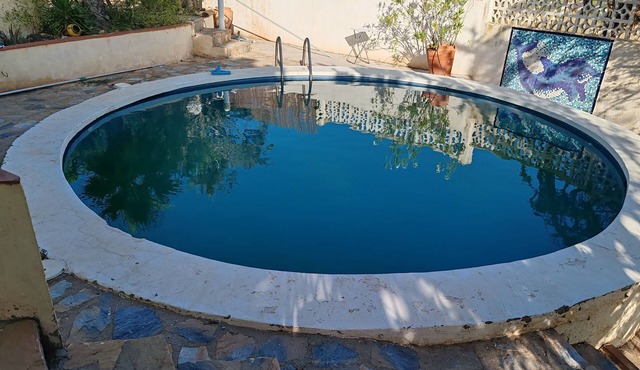 Pet-friendly villa with pool and views