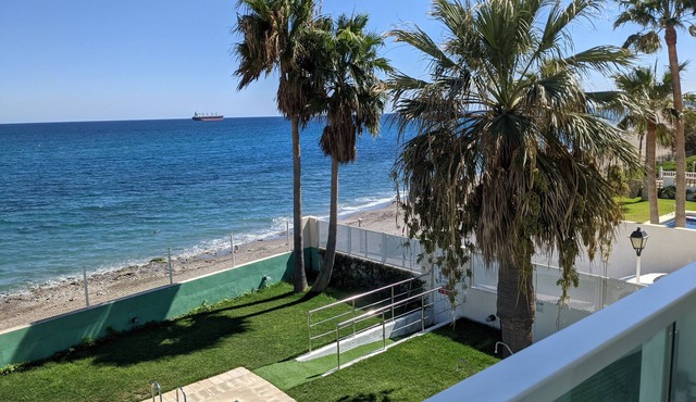 Remarkable 3-Bed Apartment in Carboneras