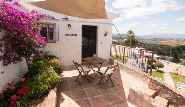 Romantic luxury villa with private pool in a peaceful and tranquil location.