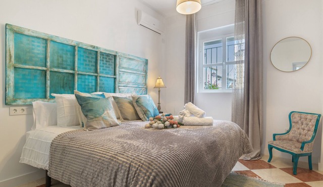 Room 'Turquoise - Amethyst' with Mountain Views, Shared Terrace and Wi-Fi