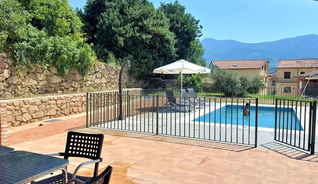 Rural House 'Casa Rural El Barranco' with Mountain Views, Private Pool and Private Terrace