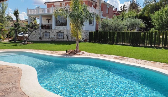 RURAL HOUSE LAS ACACIAS