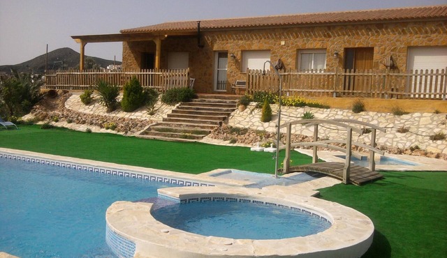 Rural lodging Los Castros