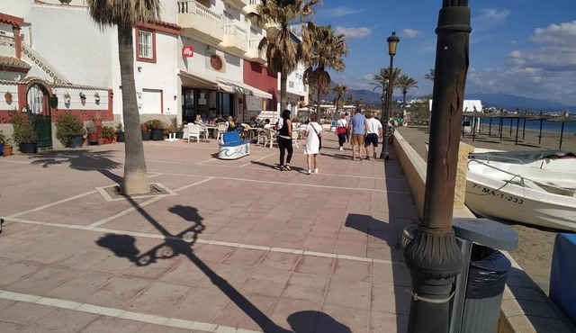 Sabinillas, perfectly located 3 bedrooms apartment, nearly beach front, PA3A