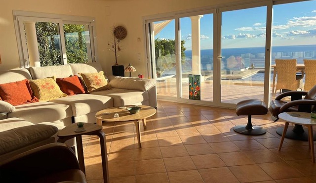 Sea View Altea Hills Solar Heated Pool 4 King Beds