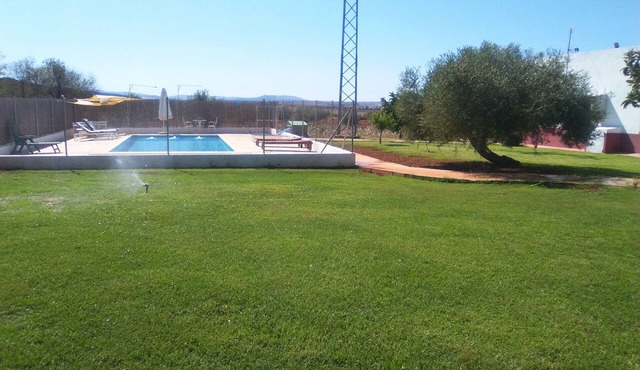 Self catering Santa Catalina for 11 people
