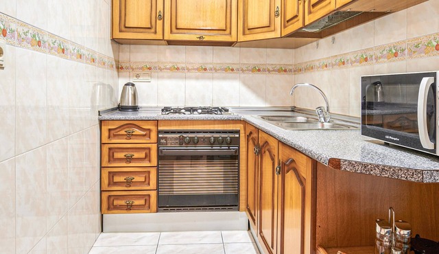 Simple and spacious apartment in the village of Luque at the foot of the Tajo del Algarrobo.
