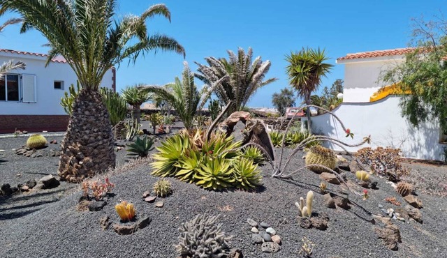 Spacious House with Garden and Outstanding Views in El Roque, El Cotillo