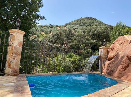 Spacious House Zambra + Pool