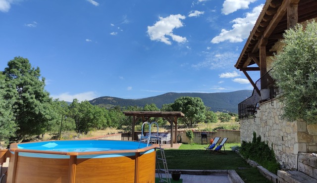 Spectacular house with garden and pool in Santiuste de Pedraza