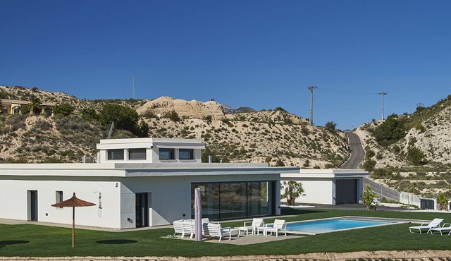 Stunning luxury villa view great views