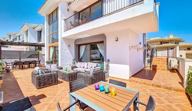 Stylish 4-Bedroom Villa with Private Pool, Resort & Mountain Views + Games Room