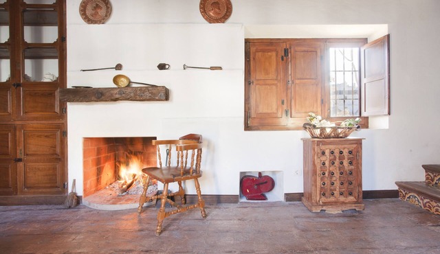 The oven, charming cottage