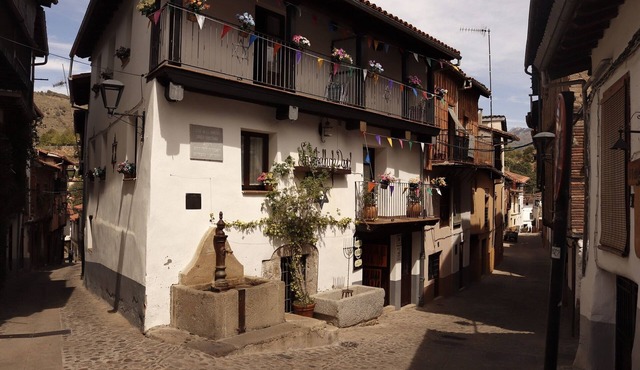 The Star of David, Rural apartments