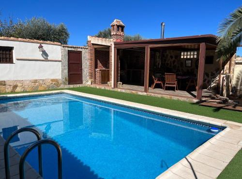 TOLEDO ENCANTADO Piscina y BBQ privada 2,5 km de Puy du Foy in Argés