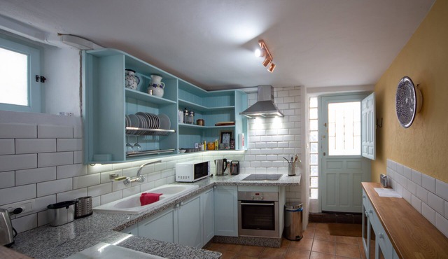Traditional Spanish casa in the heart of town.
