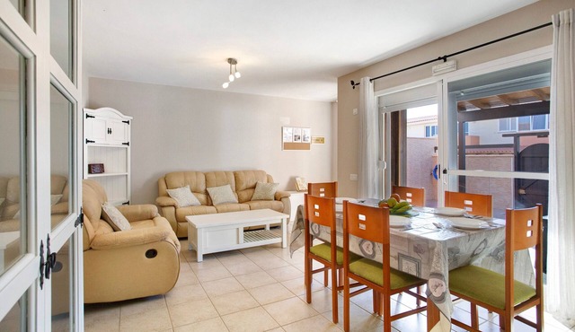 Vacation Home 'Velázquez' with Private Terrace, Wi-Fi and Air Conditioning