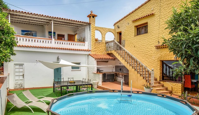 Vacation Home 'Maison Pedrera' with Mountain View, Pool & Wi-Fi