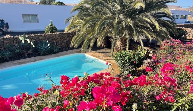 Vacation Villa 'Aria' with Mountain View, Private Pool and Wi-Fi