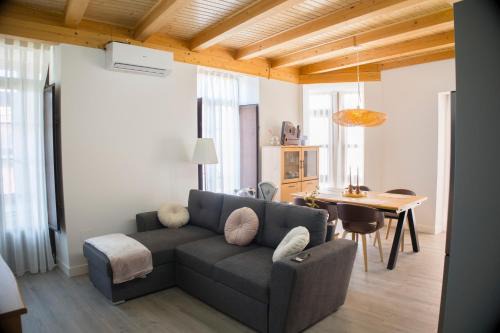 ViA DE LA PLATA SUITES 1A