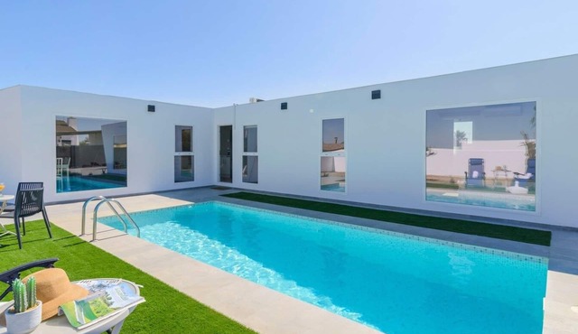 Villa Armentia La Puebla de Cazalla by Ruralidays