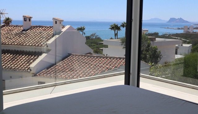 Villa 'Bella Vista' with Sea View, Wi-Fi and Air Conditioning