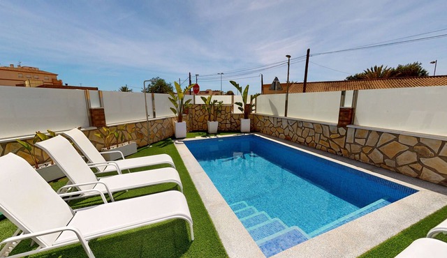 Villa Catalina - A Murcia Holiday Rentals Property