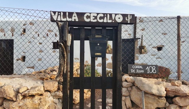 Villa Cecilio