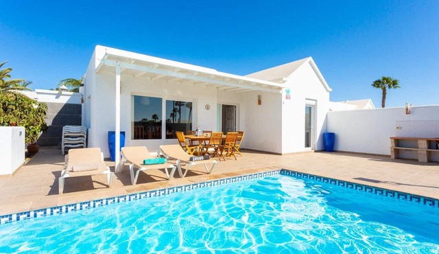 Villa Diego - Five Bedroom Villa, Sleeps 10